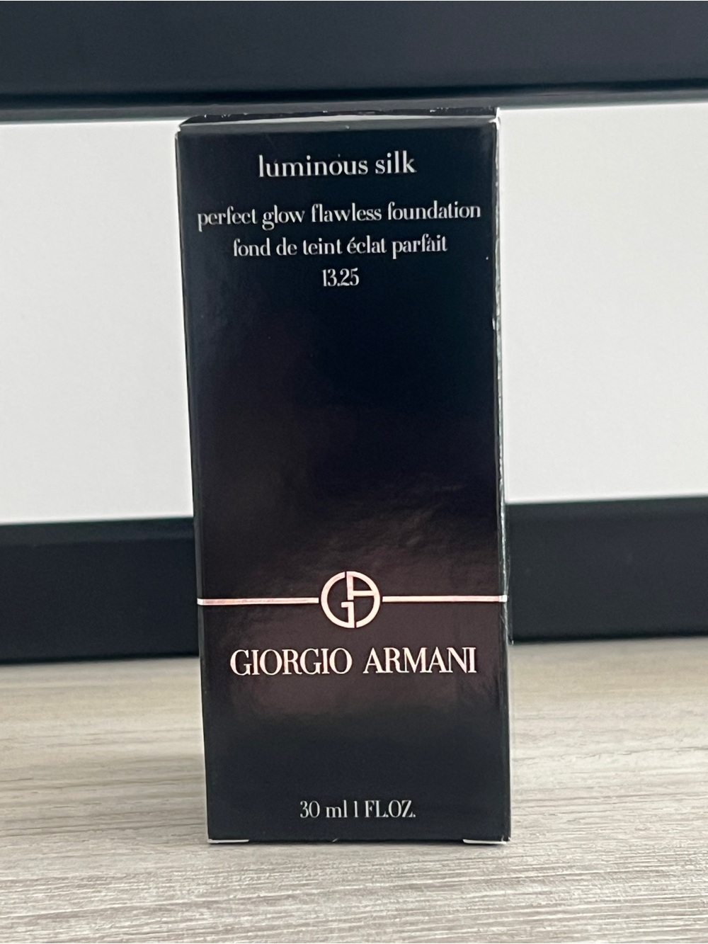 Giorgio Armani Luminous Silk Foundation 13.25- original formula